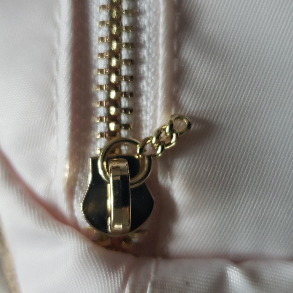 Marc Jacobs 👝 - Picture 4 of 9